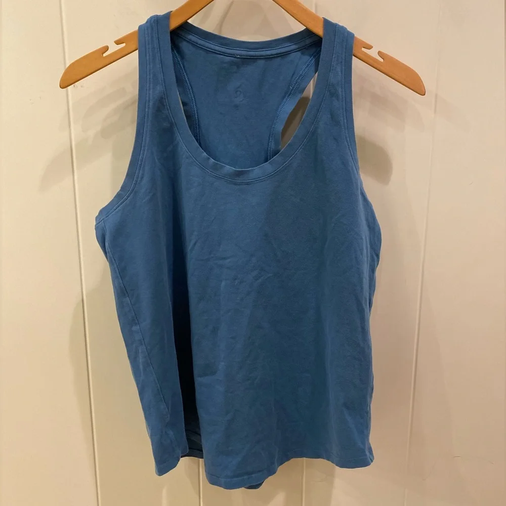 lululemon athletica Blue Tank Top - Picture 1 of 2